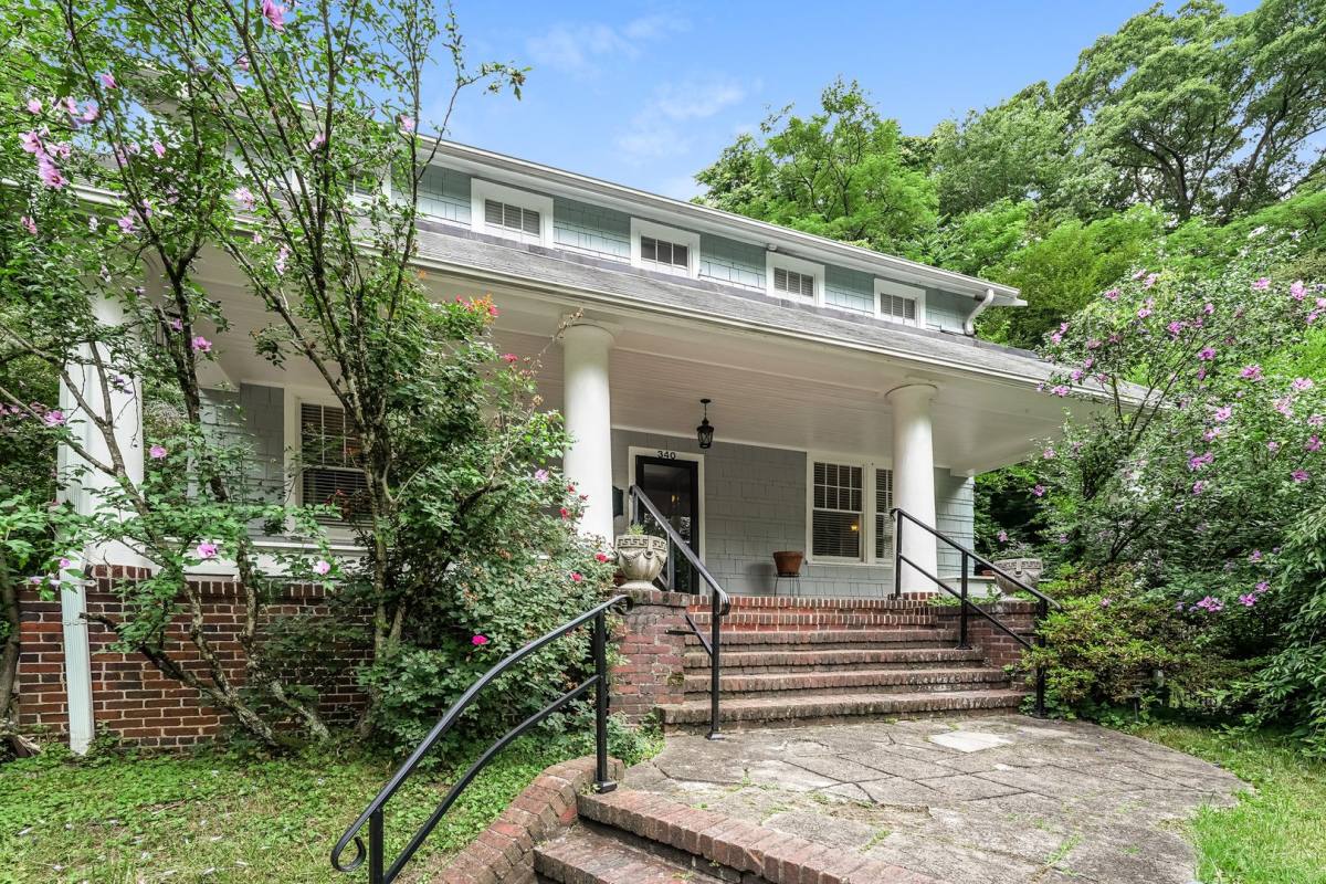 House for rent at 340 W End Blvd, Winston Salem, NC 27101