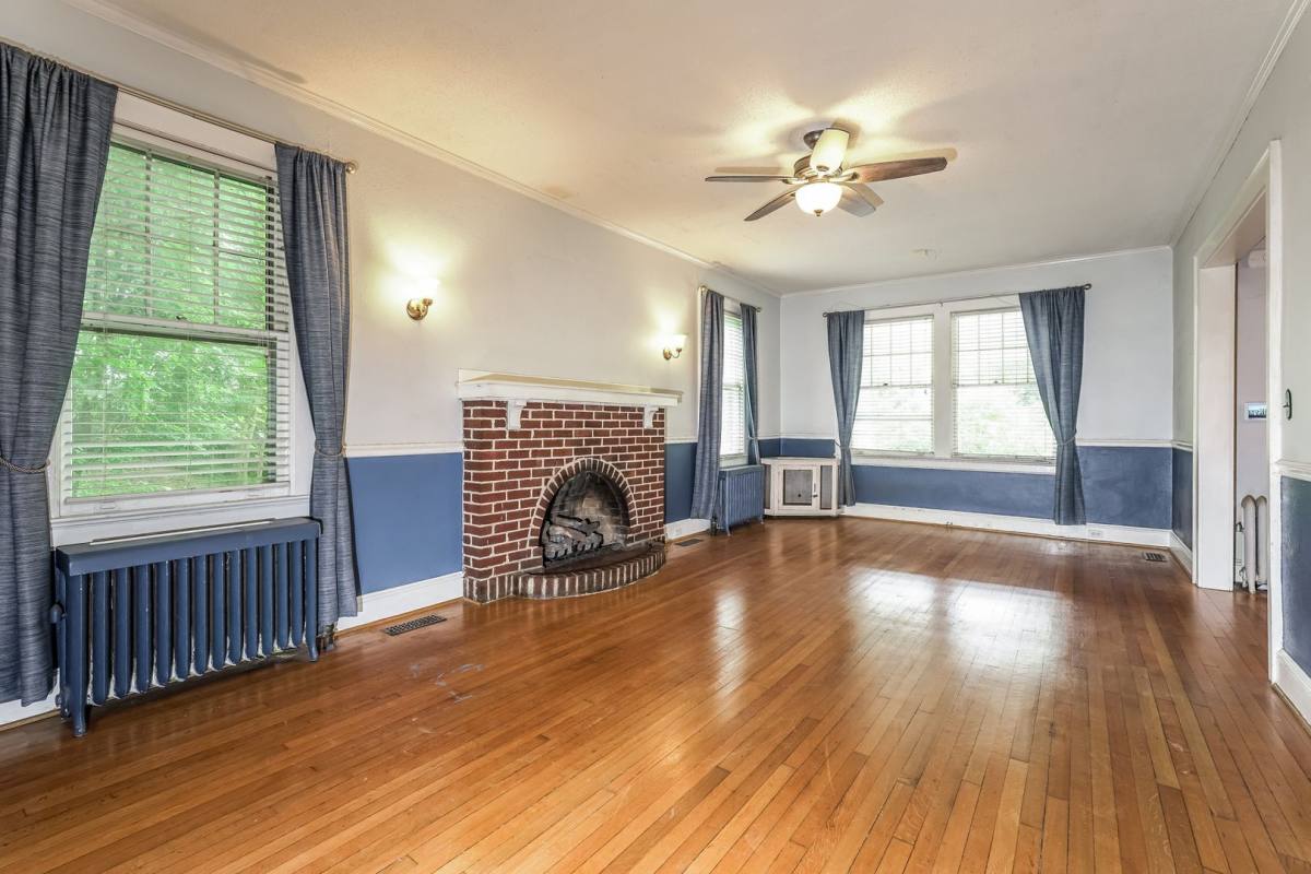 House for rent at 340 W End Blvd, Winston Salem, NC 27101