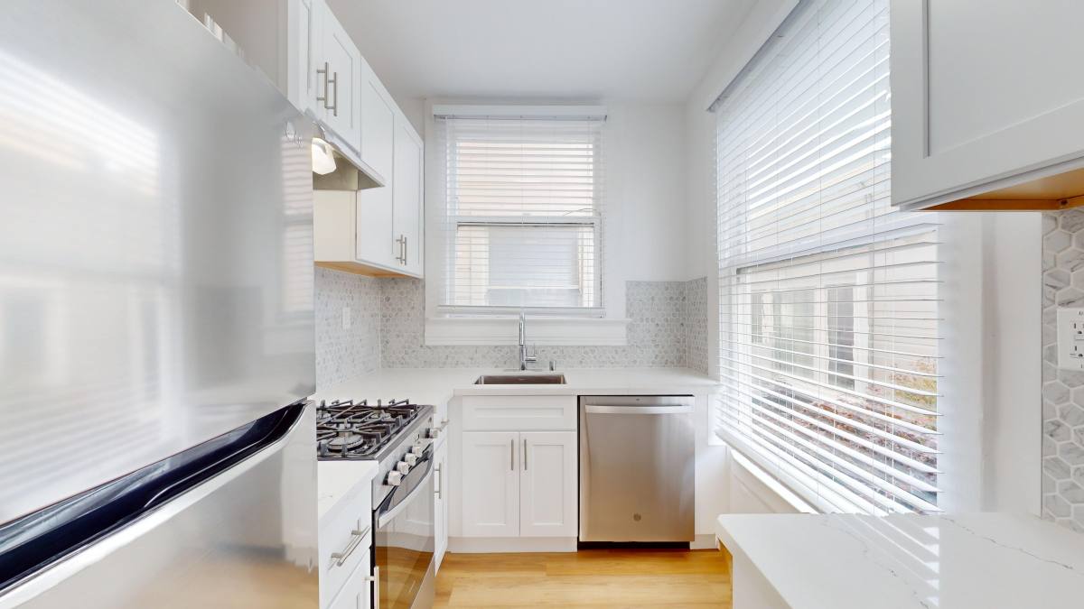Apartment for rent at 1330 Union St #4, San Francisco, CA 94109