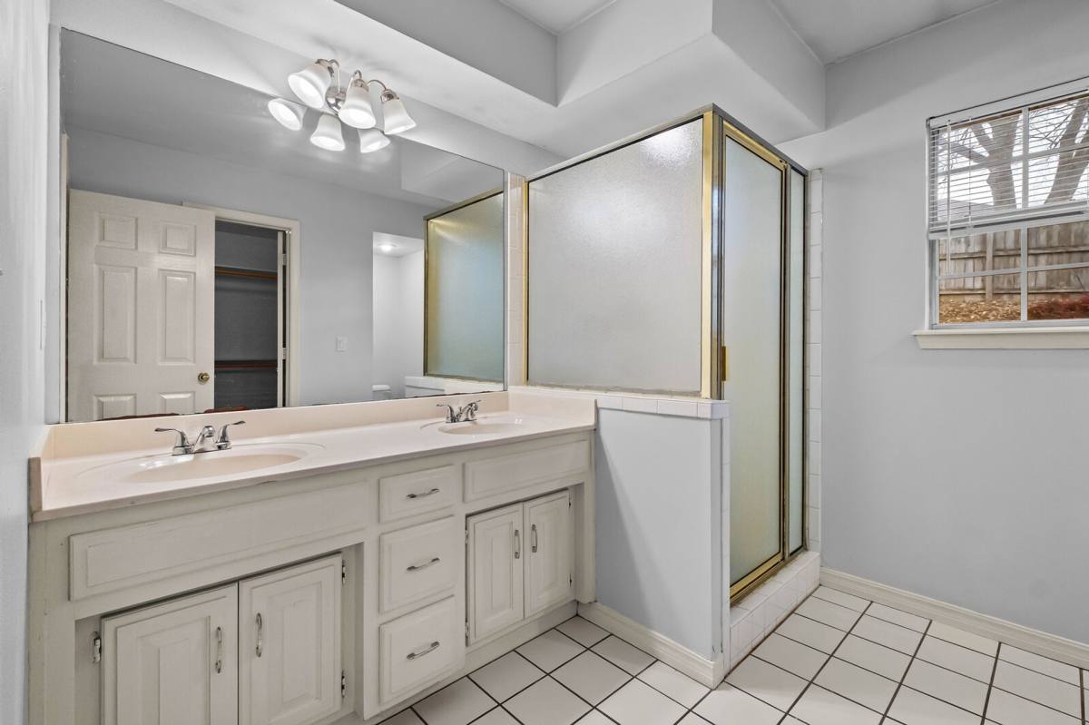 Apartment for rent at 1770 Pointer Lane, Fayetteville, AR 72701