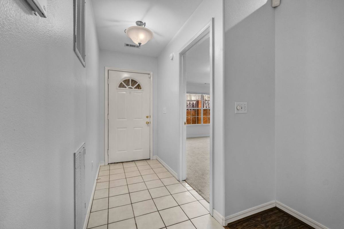 Apartment for rent at 1770 Pointer Lane, Fayetteville, AR 72701