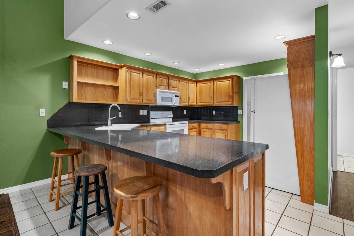 Apartment for rent at 1770 Pointer Lane, Fayetteville, AR 72701