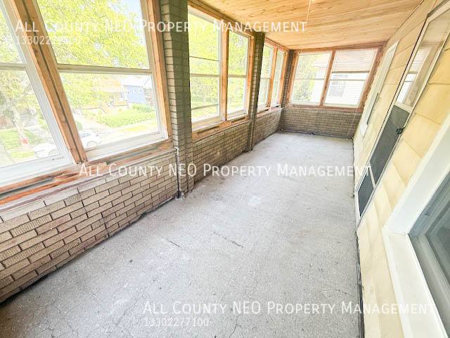 Apartment for rent at 12114 Soika Ave #UP, Cleveland, OH 44120
