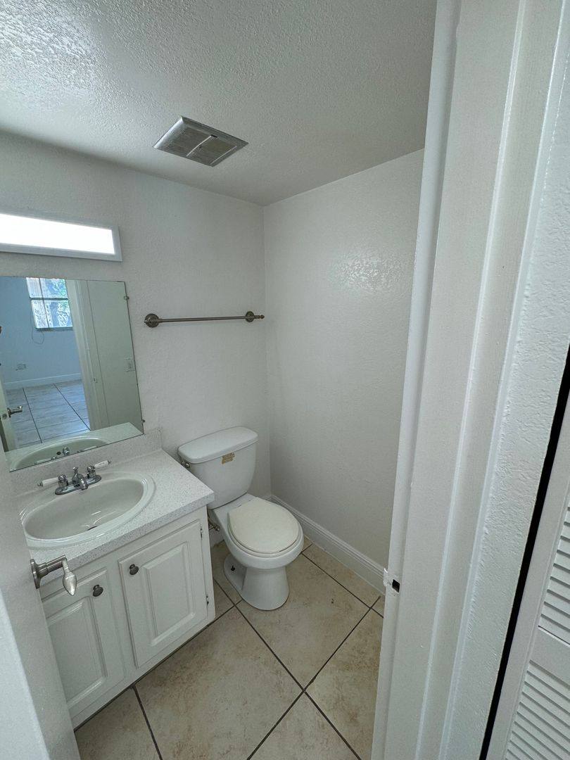 Apartment for rent at 1805 Sans Souci Blvd #116, Miami, FL 33181