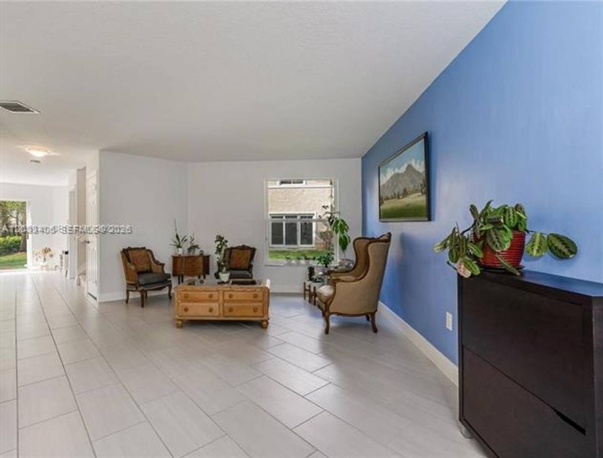 Townhouse for rent at 17079 NW 22nd St, Pembroke Pines, FL 33028