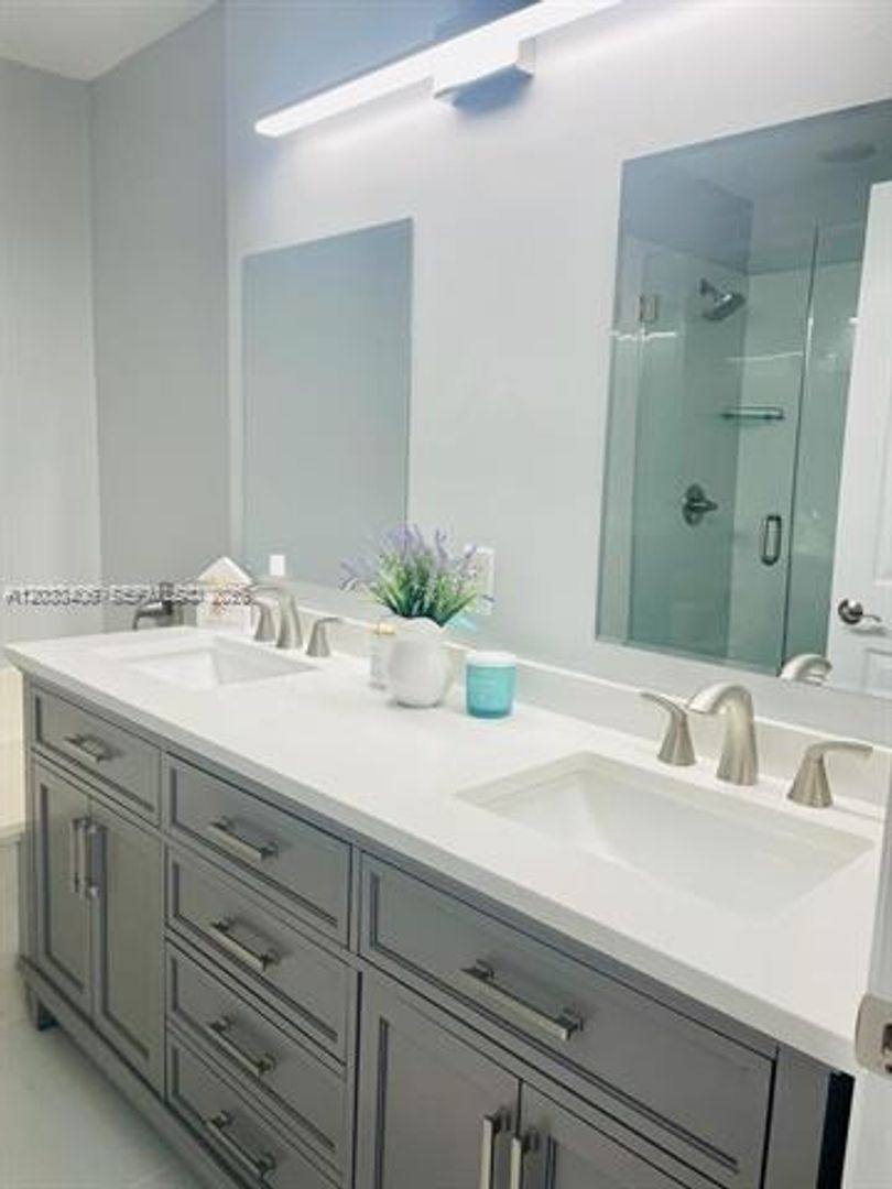 Townhouse for rent at 17079 NW 22nd St, Pembroke Pines, FL 33028