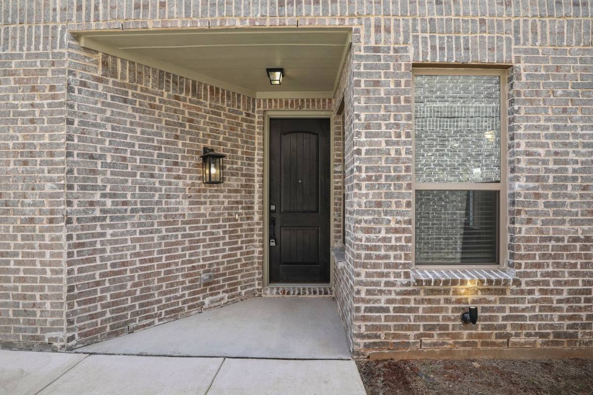 Townhouse for rent at 3032 Galveston St, Plano, TX 75075