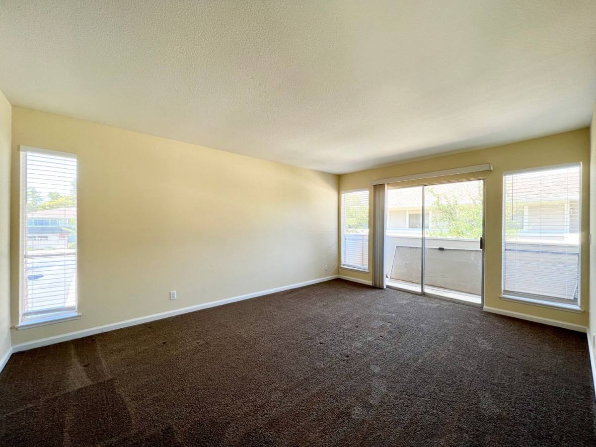 Condo for rent at 2838 Geary Place, Las Vegas, NV 89109