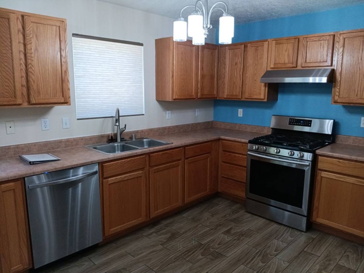 House for rent at 9031 San Nicholas Ave NW, Albuquerque, NM 87121