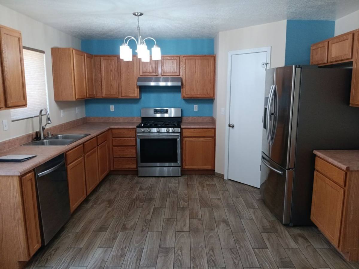 House for rent at 9031 San Nicholas Ave NW, Albuquerque, NM 87121