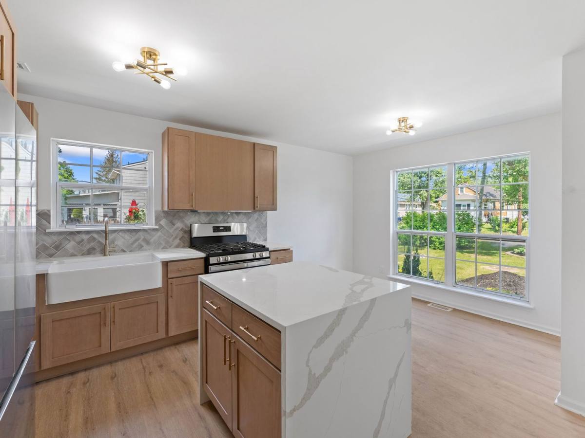 House for rent at 8117 Stow Rd, Pennsauken, NJ 08110