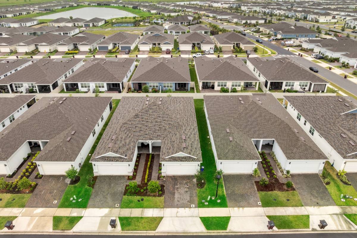 Townhouse for rent at 1848 Spring Shower Circle, Kissimmee, FL 34744