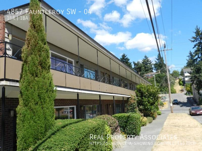 Apartment for rent at 4857 Fauntleroy SW #4, Seattle, WA 98116