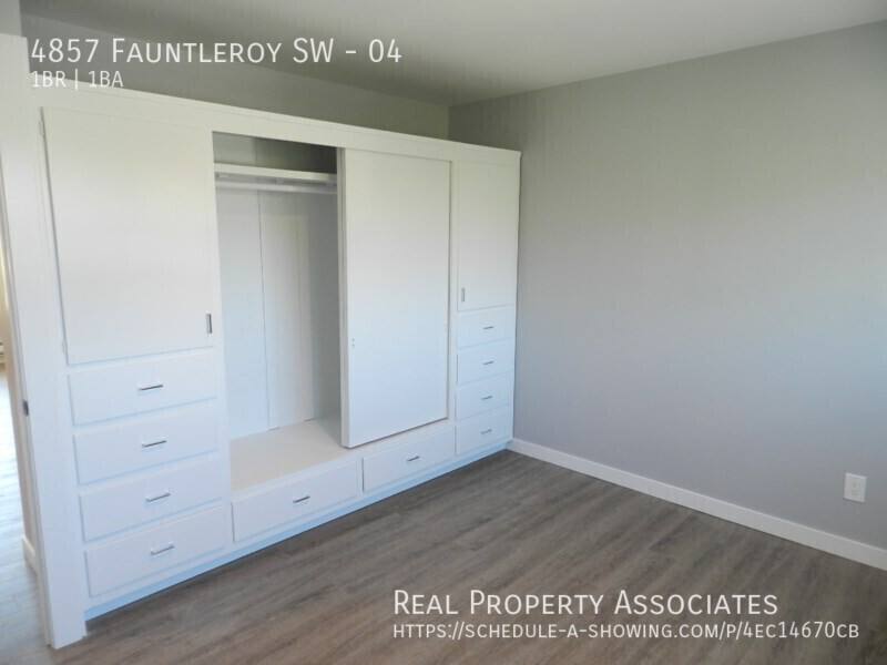 Apartment for rent at 4857 Fauntleroy SW #4, Seattle, WA 98116