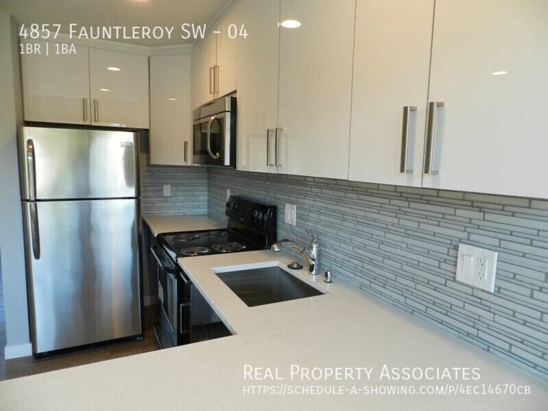 Apartment for rent at 4857 Fauntleroy SW #4, Seattle, WA 98116