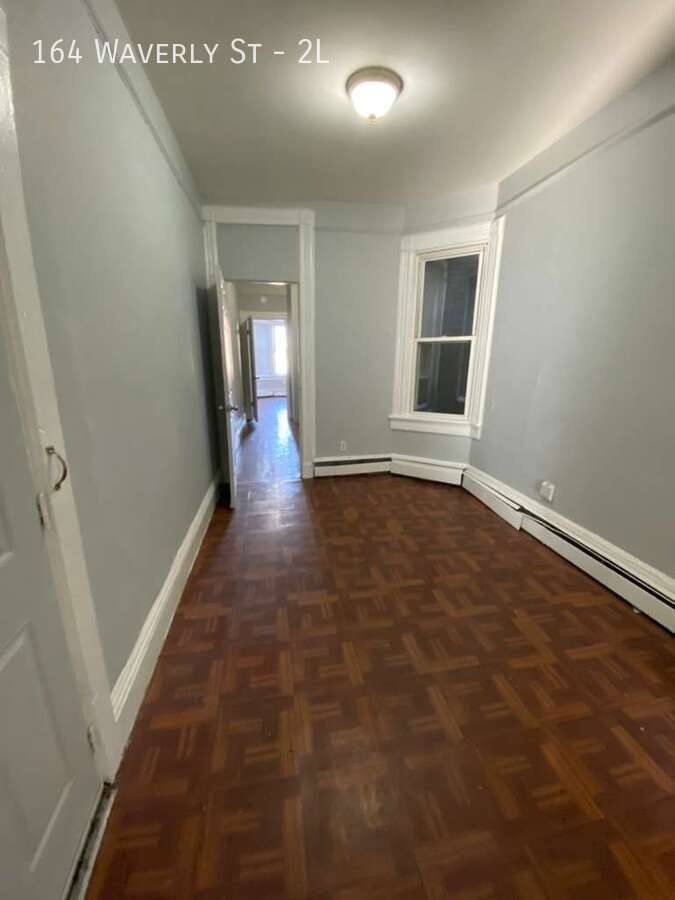 Apartment for rent at 164 Waverly St #2L, Yonkers, NY 10701