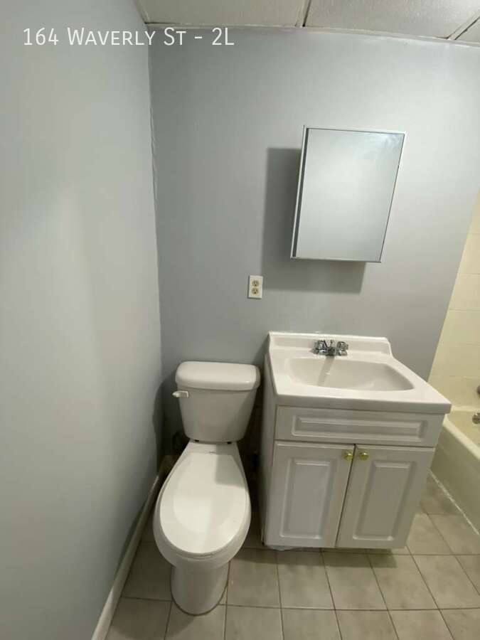 Apartment for rent at 164 Waverly St #2L, Yonkers, NY 10701