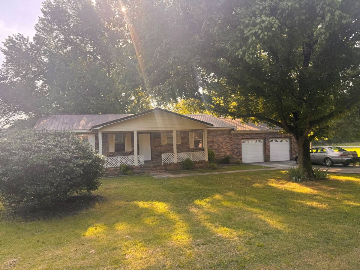 House for rent at 1205 Carter Circle NE, Arab, AL 35016