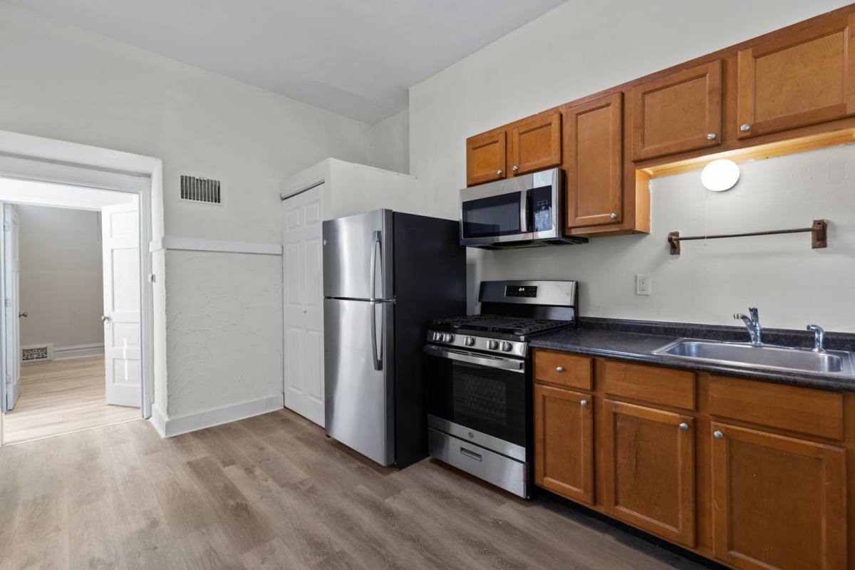Apartment for rent at 2924 Pennsylvania Ave, Saint Louis, MO 63118