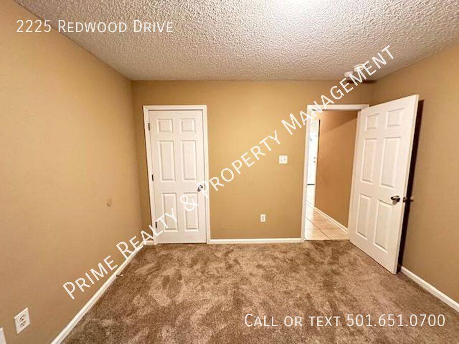 House for rent at 2225 Redwood Dr, Benton, AR 72015