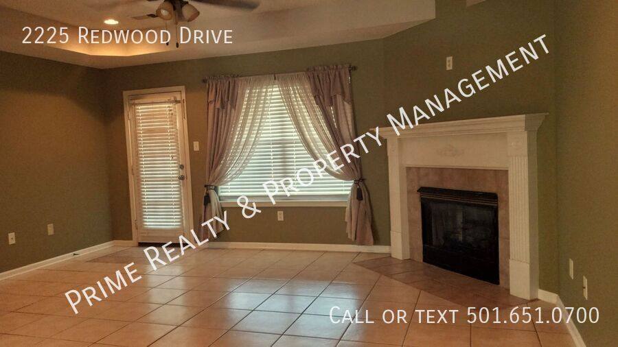 House for rent at 2225 Redwood Dr, Benton, AR 72015