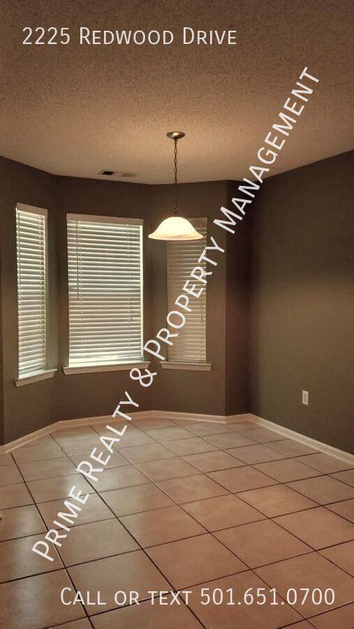 House for rent at 2225 Redwood Dr, Benton, AR 72015