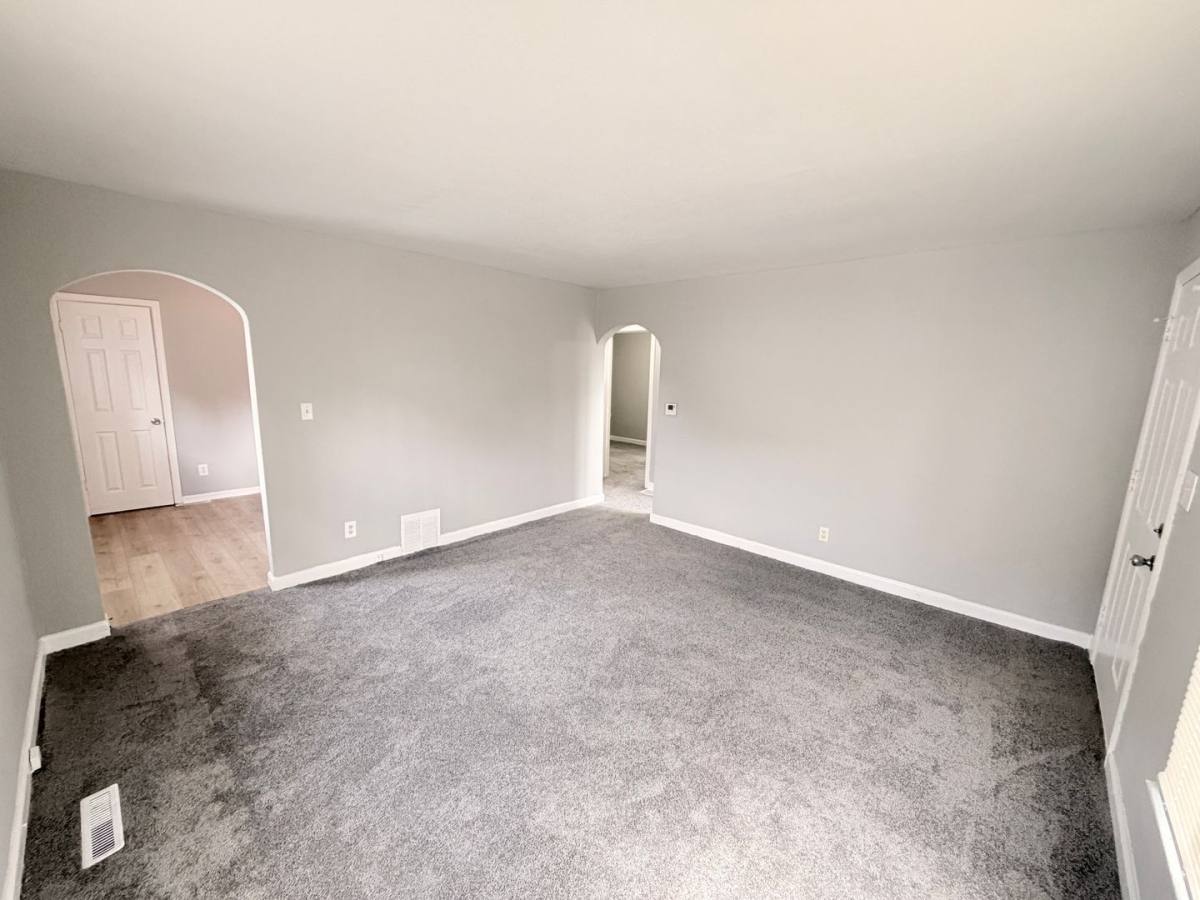 House for rent at 1207 N McCoy St, Independence, MO 64050