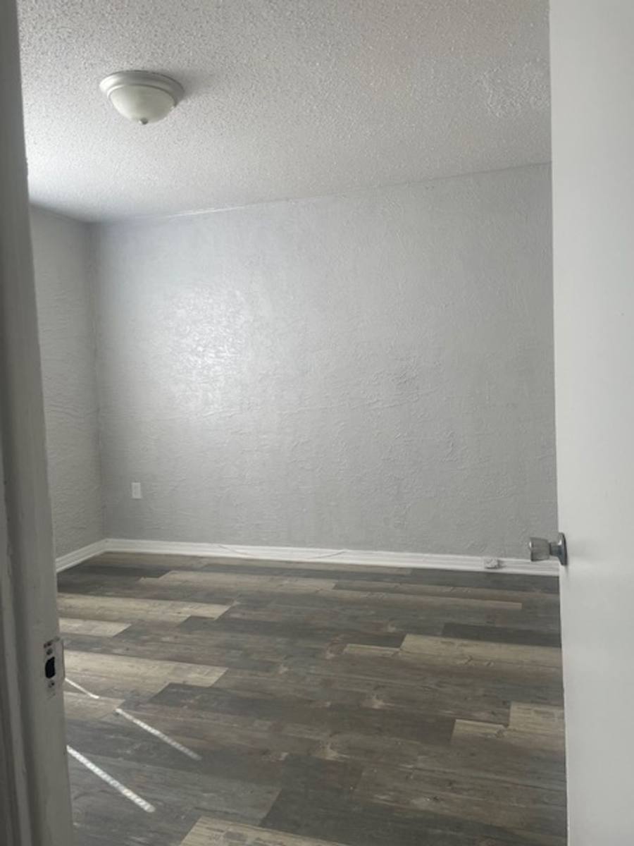 Apartment for rent at 2023 Dallas St, Fort Smith, AR 72901