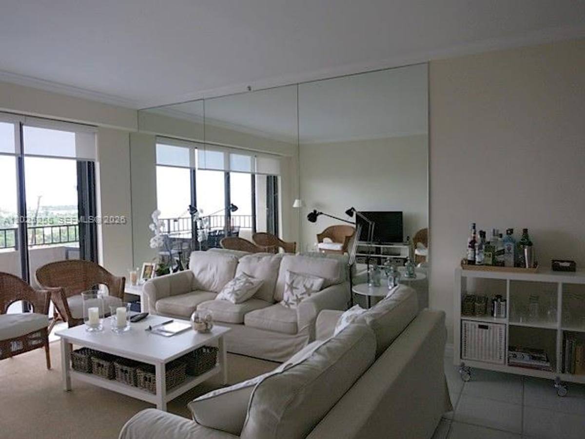 Apartment for rent at 201 Crandon Blvd, Key Biscayne, FL 33149
