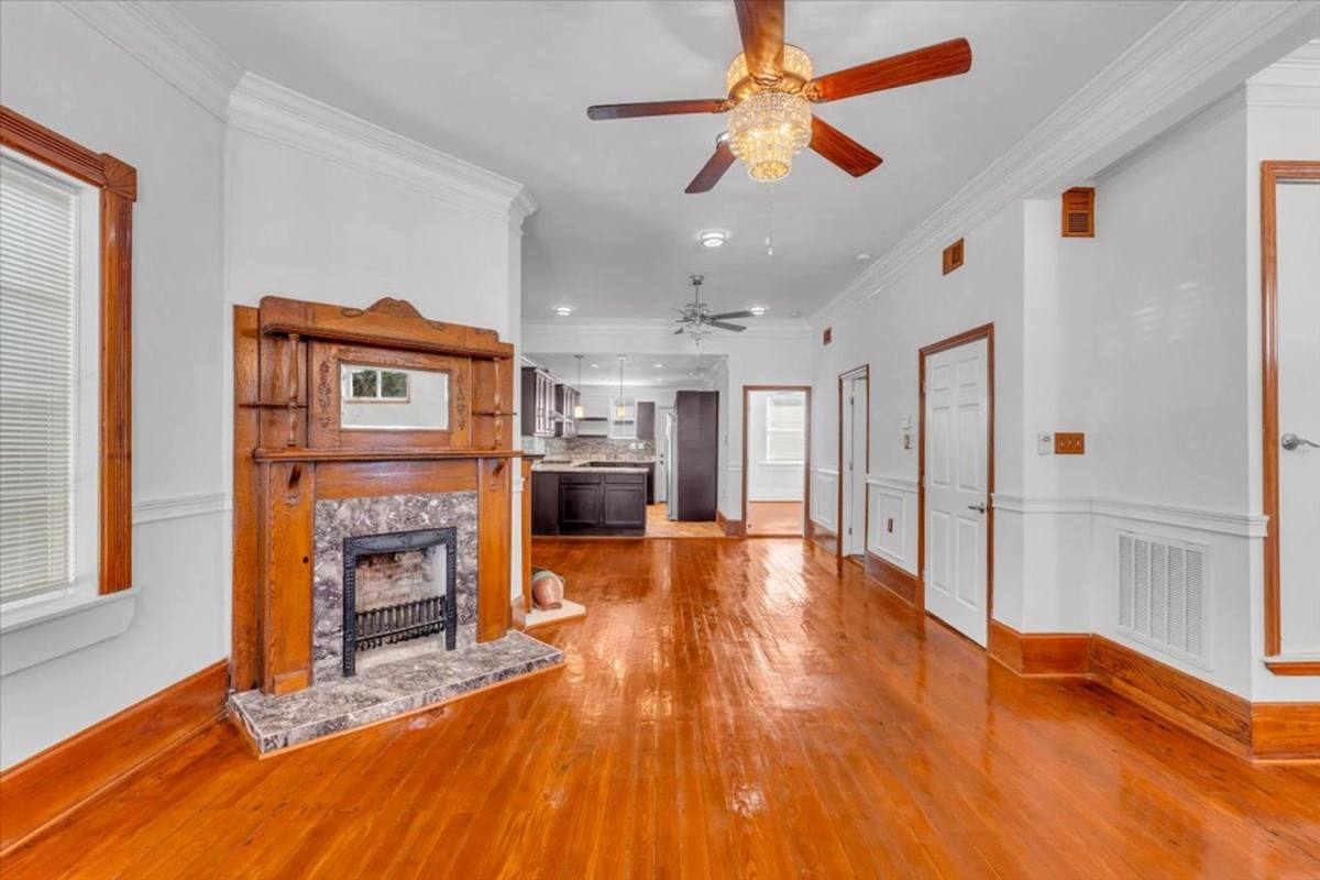 House for rent at 513 E 33rd St, Savannah, GA 31401