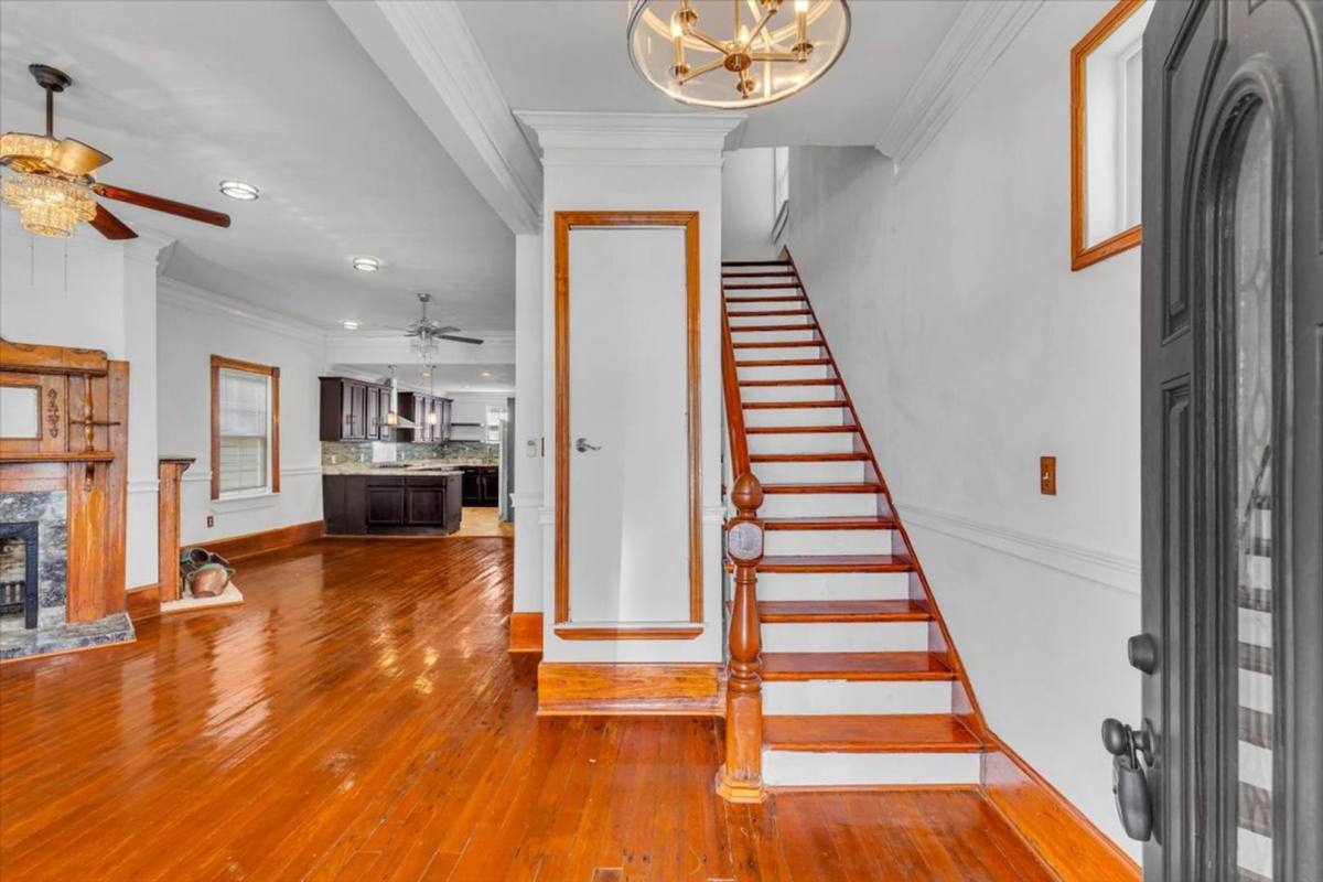 House for rent at 513 E 33rd St, Savannah, GA 31401