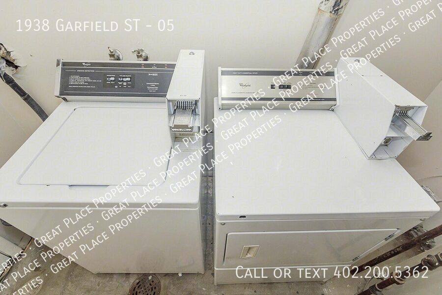 Apartment for rent at 1938 Garfield St #5, Lincoln, NE 68502