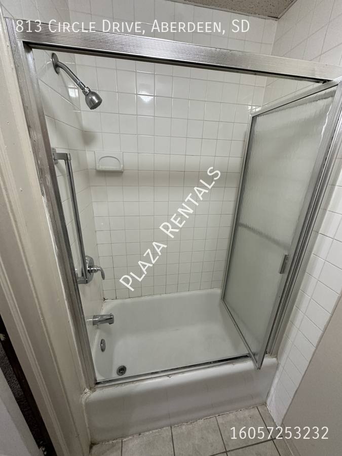 Apartment for rent at 19 7th Ave SE #102, Aberdeen, SD 57401