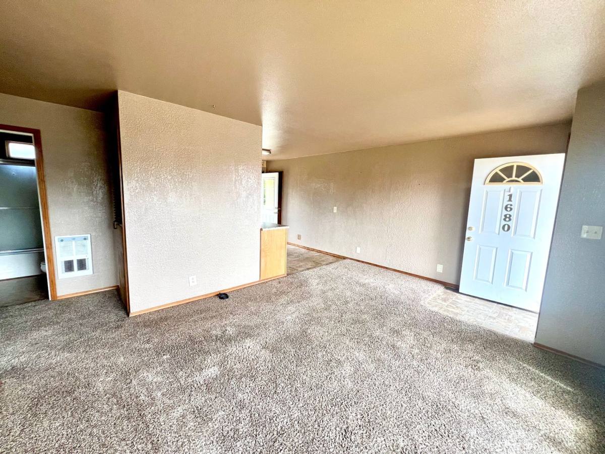 House for rent at 1680 Garfield St, North Bend, OR 97459