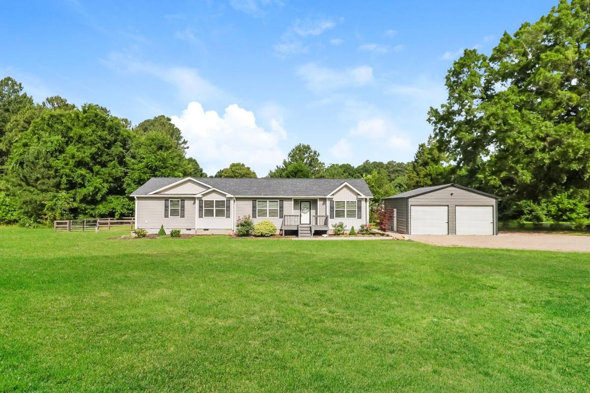 House for rent at 1299 Mount Ulla Highway, Mooresville, NC 28115