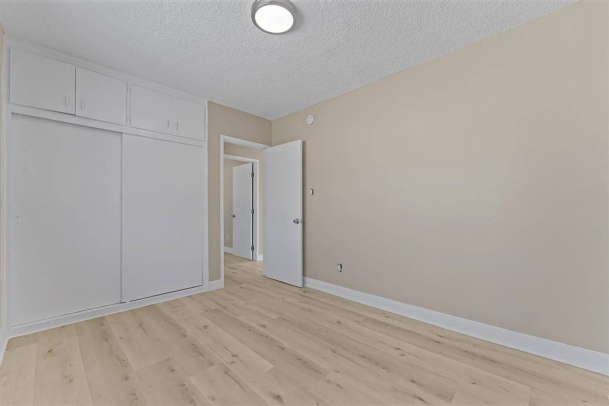 Apartment for rent at 531 W Hyde Park Blvd #14, Inglewood, CA 90302