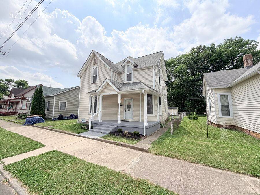 House for rent at 525 S W St, Shelbyville, IN 46176