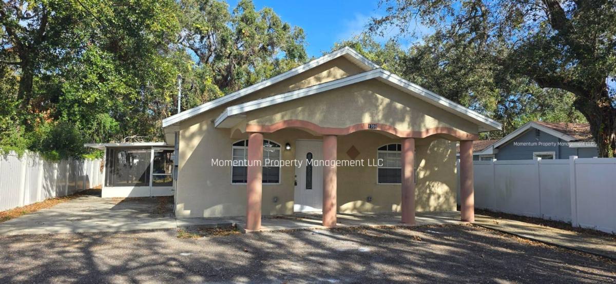 House for rent at 1708 E Genesee St, Tampa, FL 33610