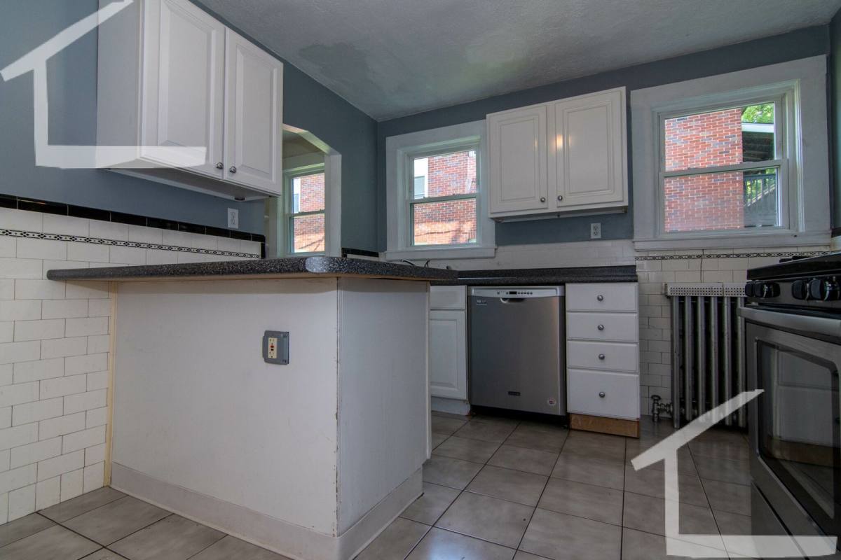 Townhouse for rent at 78 Colborne Rd #D2, Brighton, MA 02135