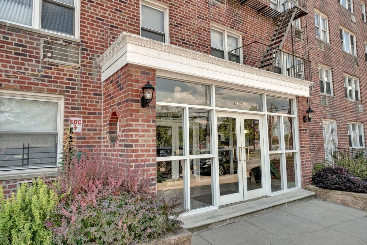 Apartment for rent at 675 McLean Ave, Yonkers, NY 10704