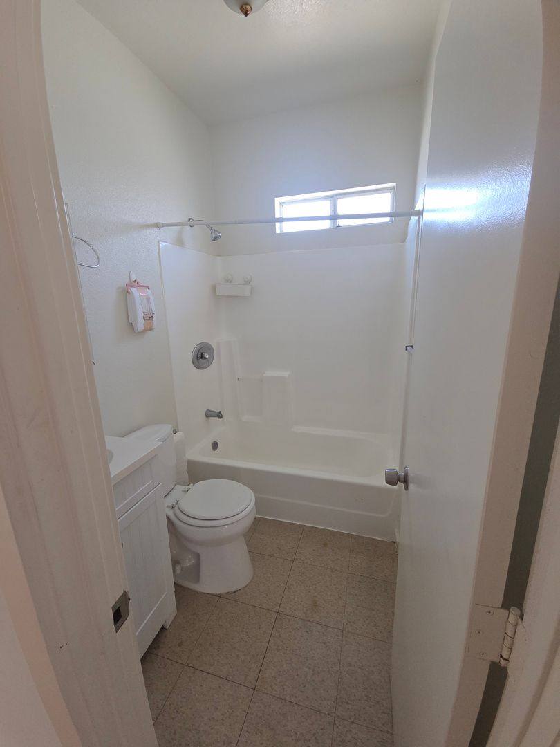 Apartment for rent at 828 S Glendale Ave #15, Glendale, CA 91205