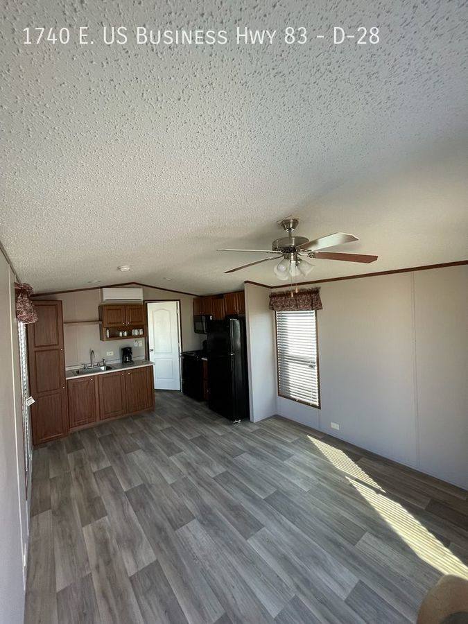 Apartment for rent at 1740 E US-Business Highway 83 #D-28, Mission, TX 78572