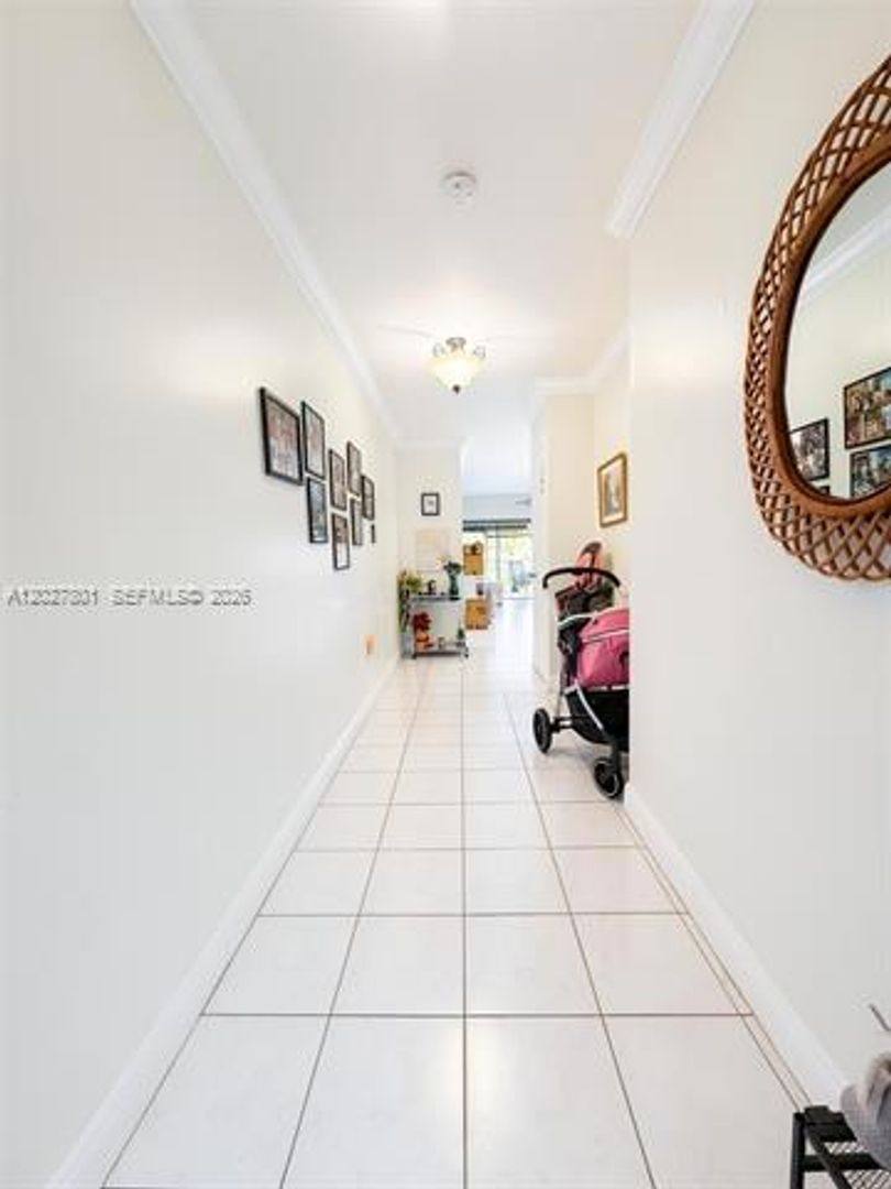 Townhouse for rent at 8317 Balgowan Rd, Hialeah, FL 33016
