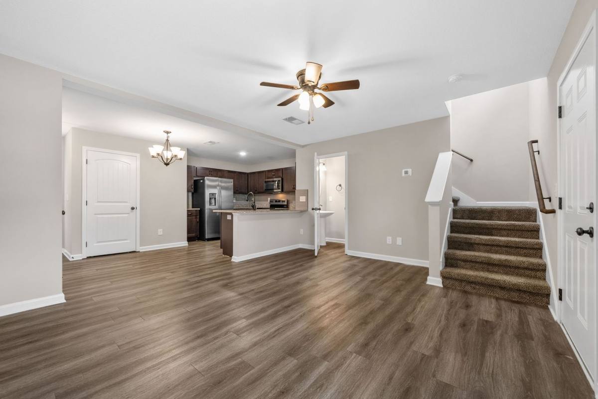 Apartment for rent at 428 Glenstone Springs Dr, Clarksville, TN 37043