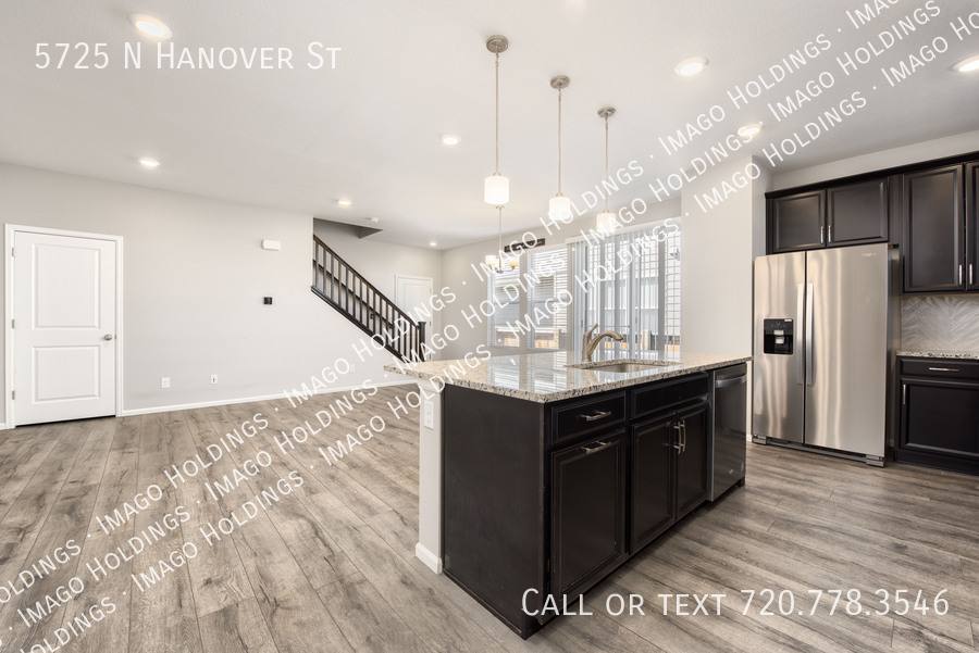 Townhouse for rent at 5725 N Hanover St, Denver, CO 80238