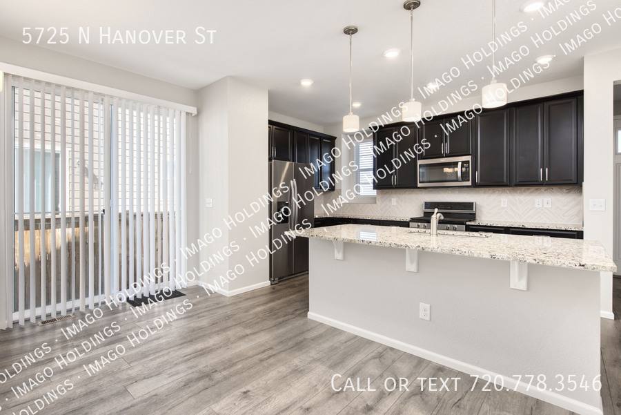 Townhouse for rent at 5725 N Hanover St, Denver, CO 80238