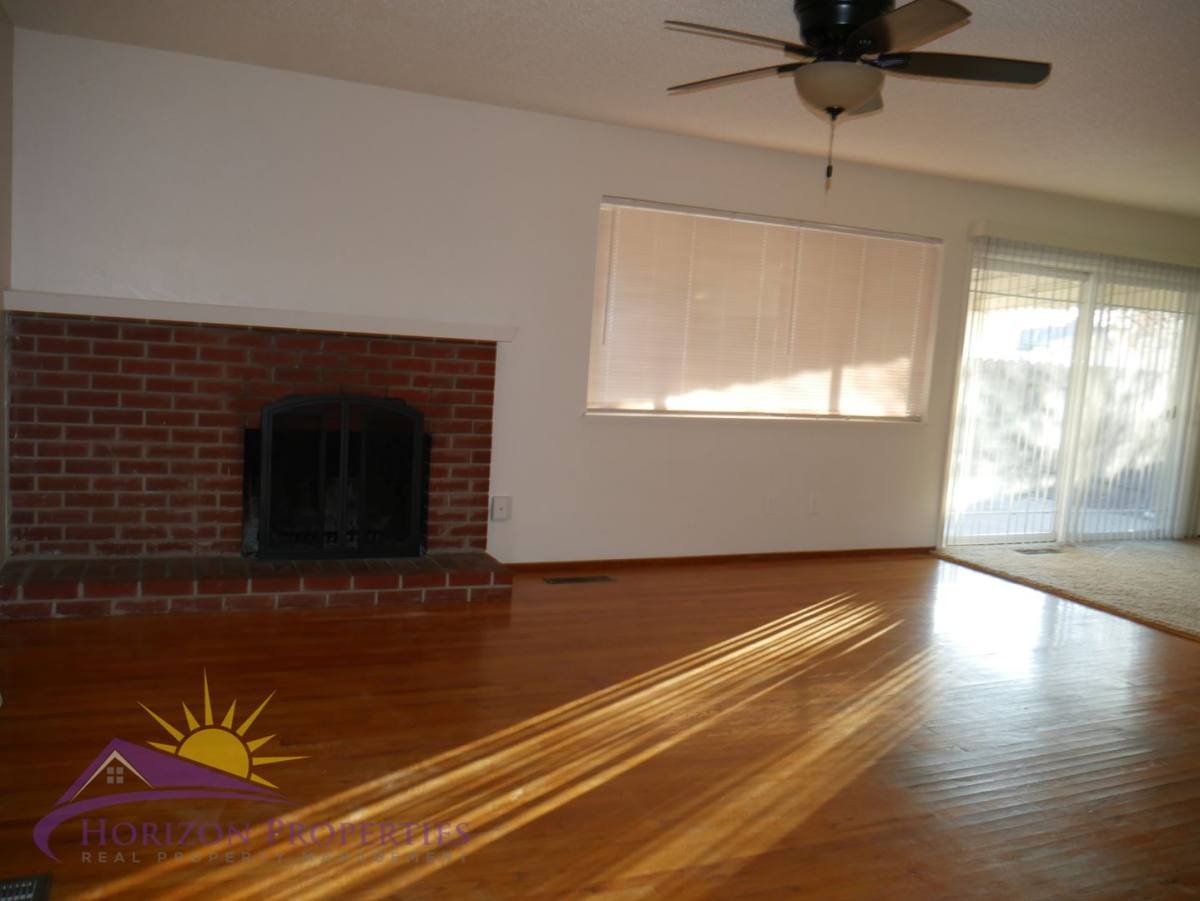 House for rent at 804 Placer Dr, Woodland, CA 95695