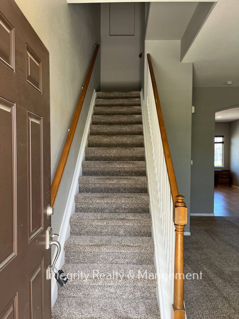 Townhouse for rent at 1496 Royal Troon Dr, Castle Rock, CO 80104