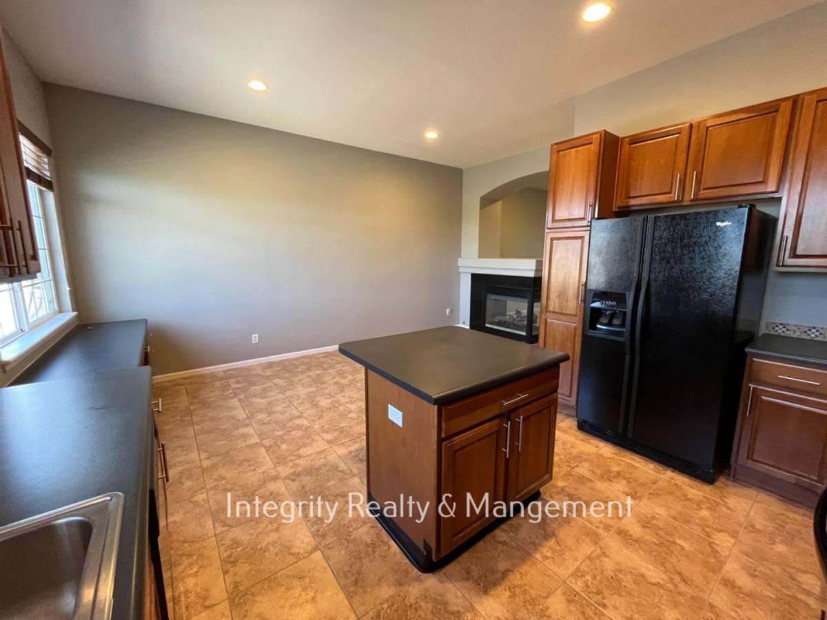 Townhouse for rent at 1496 Royal Troon Dr, Castle Rock, CO 80104