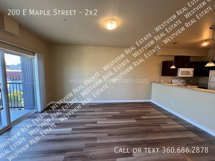 Apartment for rent at 200 E Maple St #2X2, Bellingham, WA 98225